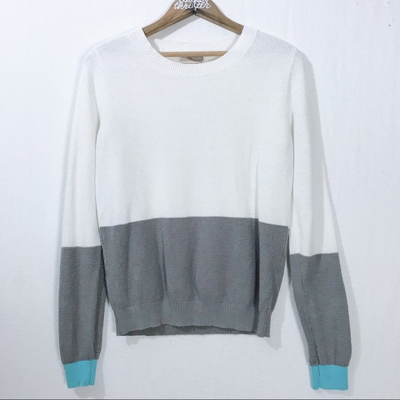 Color Block Lightweight Knit Sweater - Picture 1 of 8